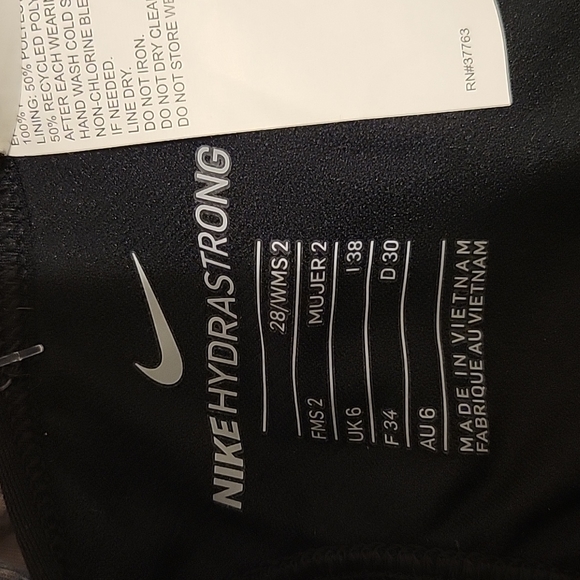 Brand New Nike Swimsuit - Picture 4 of 6